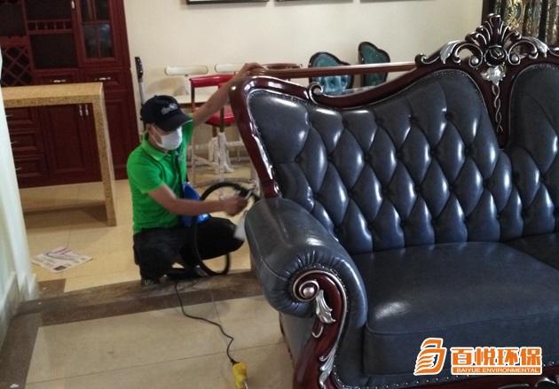 【布藝沙發(fā)除甲醛除味】布藝沙發(fā)除味--佛山市百悅環(huán)保 【布藝沙發(fā)除甲醛除味】布藝沙發(fā)除味--佛山市百悅環(huán)保
